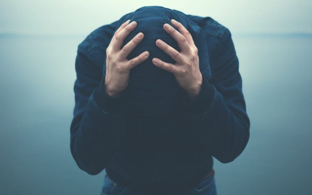 What Does an Anxiety Attack Feel Like? Signs & Symptoms